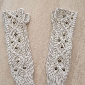 Elegant Cream Knit Arm Warmers